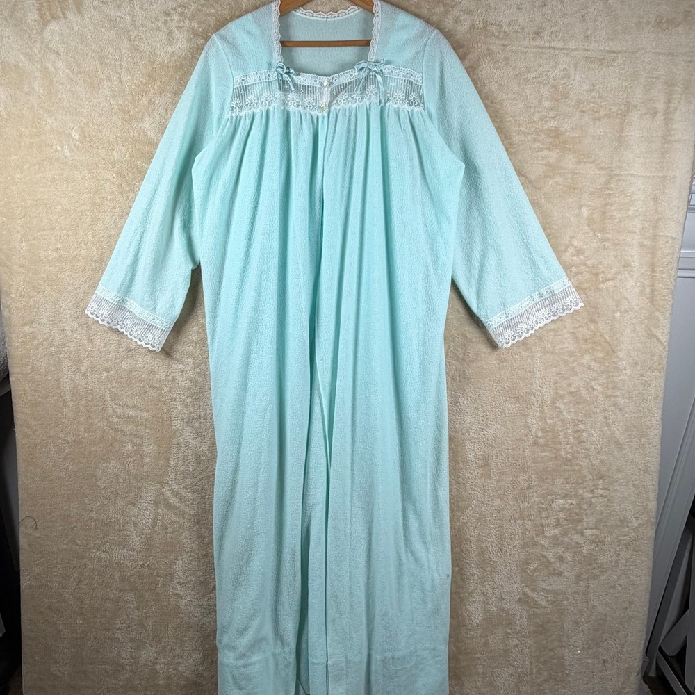 Vintage Glencraft Lingerie Nightgown Small Mint Blue Lace Trim Union USA Made